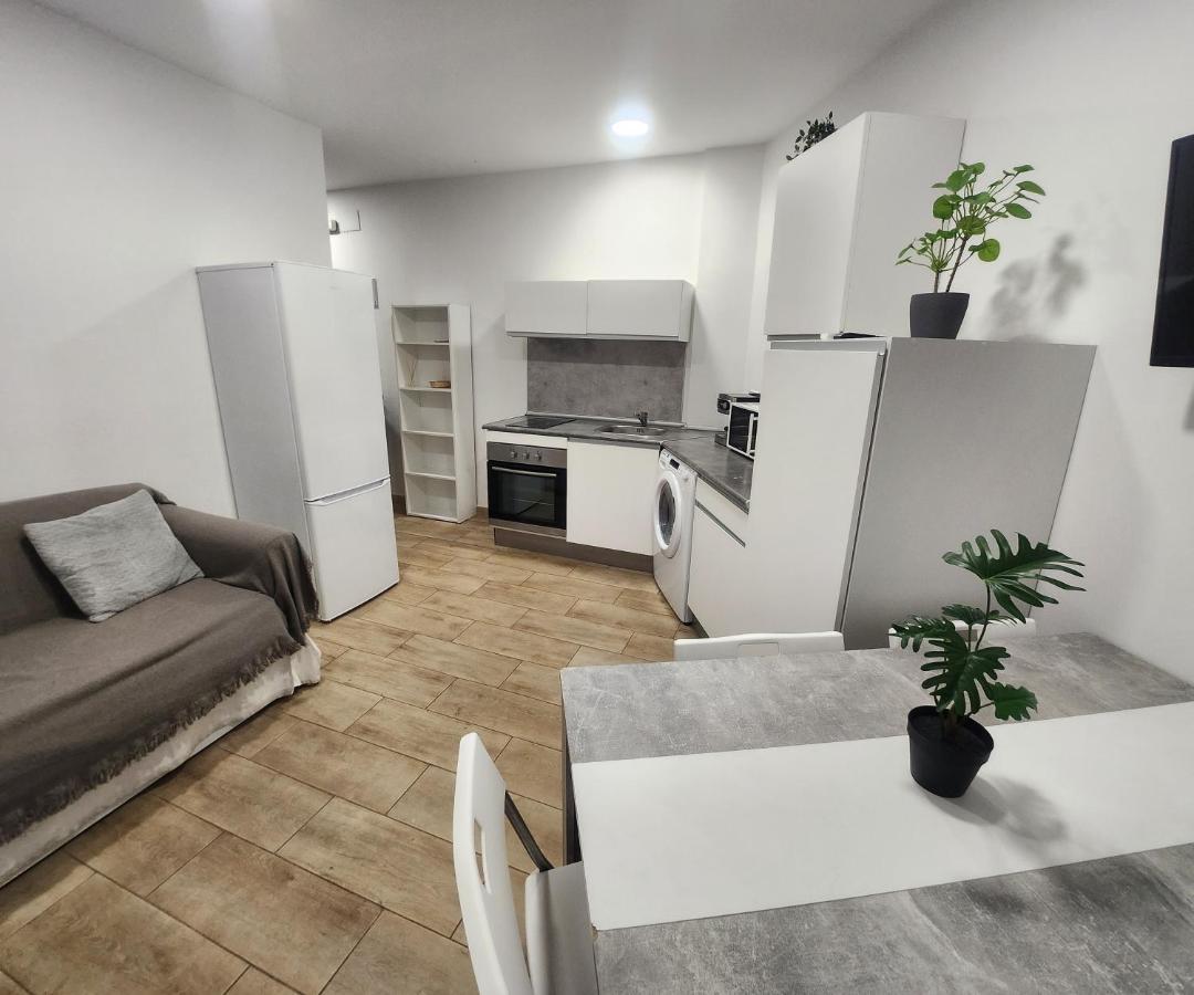 Apartamentos En Alameda Junto Al Corte Ingles Картахена Екстериор снимка